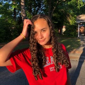 Meet your Posher, Naomi